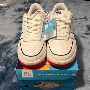 Ladies Aldi sneakers Size 10 NWT